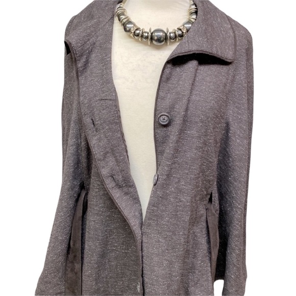 Daisy Fuentes Marled Cape Faux Suede Trim & Belt - Picture 4 of 7